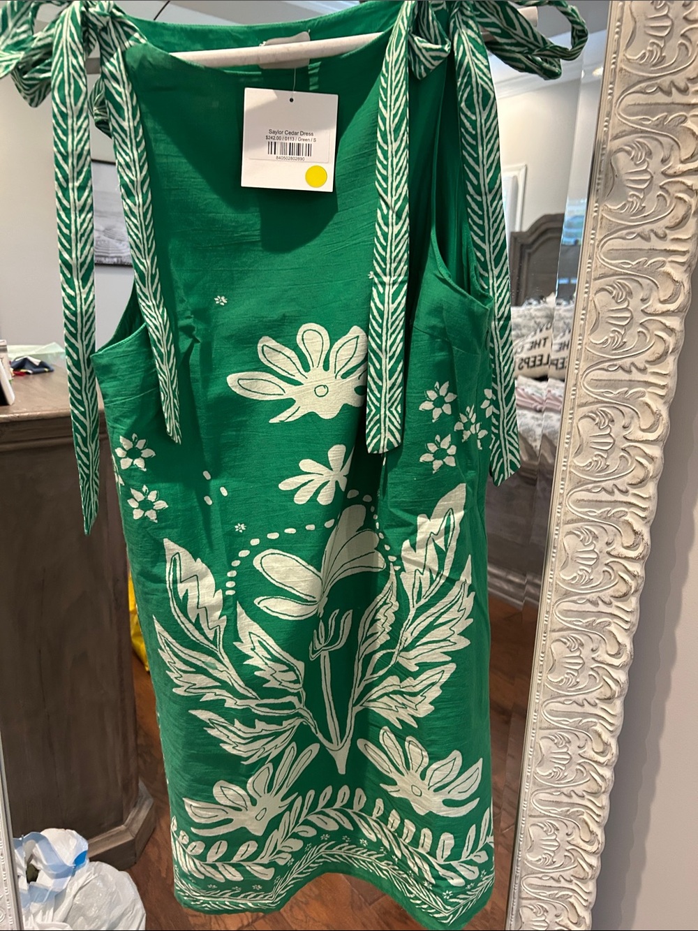 SAYLOR Green Floral Tie-Shoulder Dress with White Print/ has discoloration?